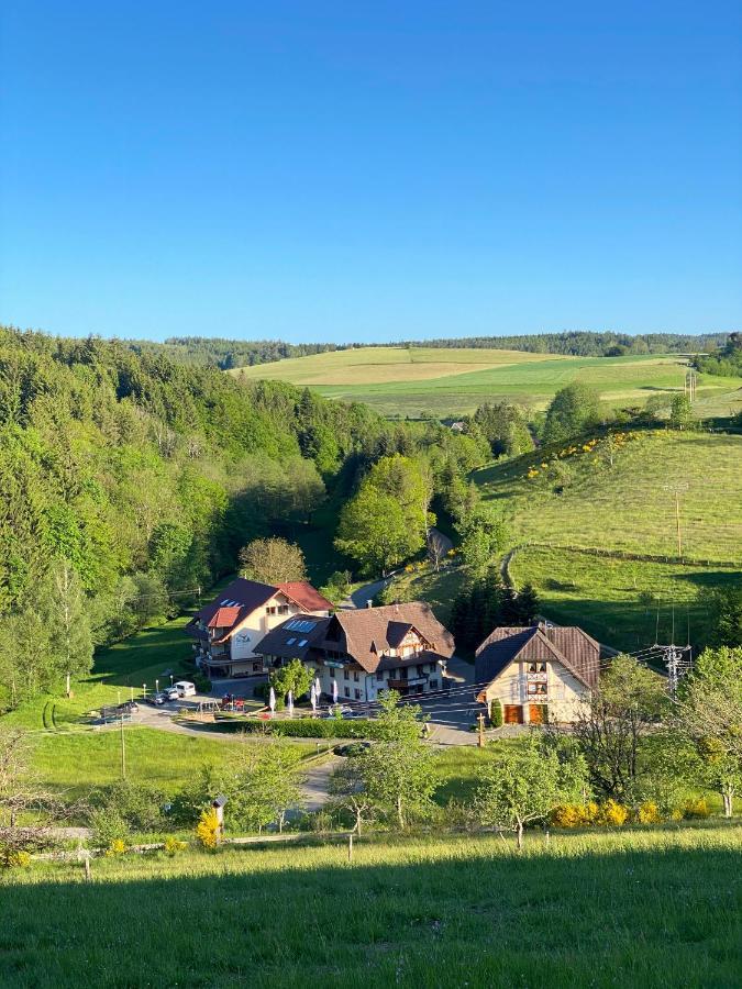 Landgasthof Adler Pelzmuehle Biederbach Exterior photo